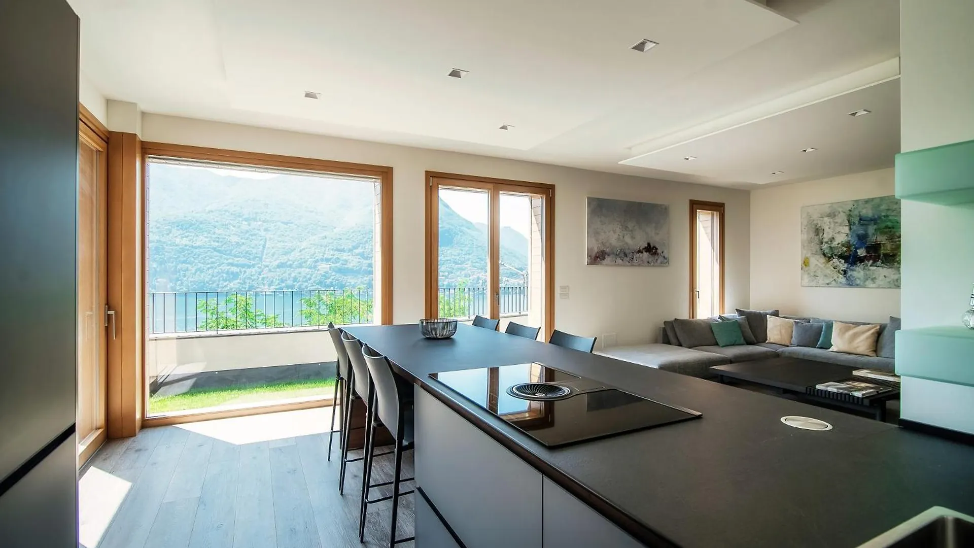 Villa The Rock - By Myhomeincomo Carate Urio